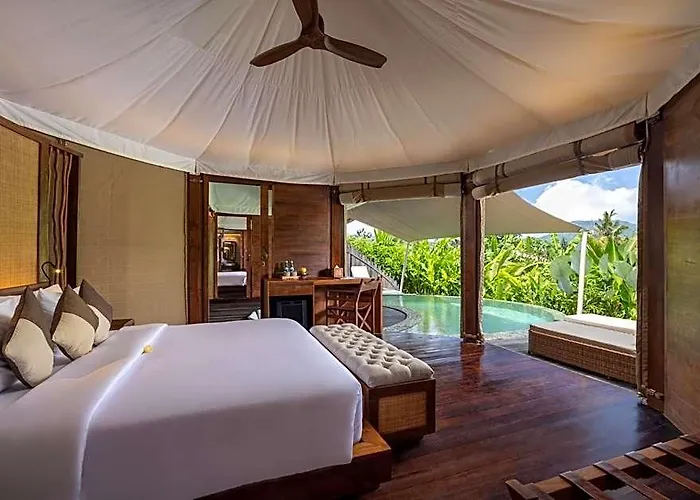 The Wapa Lux Tent 5* Wisma Kerta